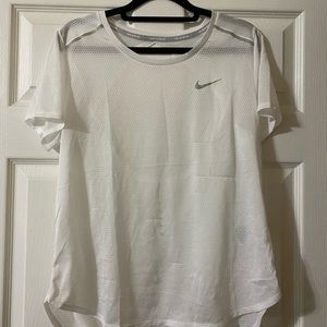 Nike T-shirt